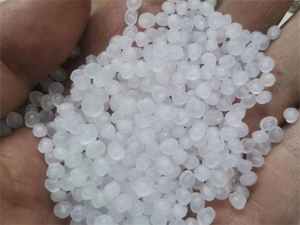 回收塑料颗粒